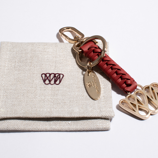 Woven Ruff Key Holder: Tudor Brick Red