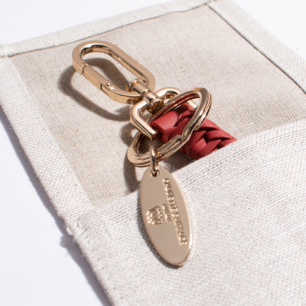 Woven Ruff Key Holder: Tudor Brick Red