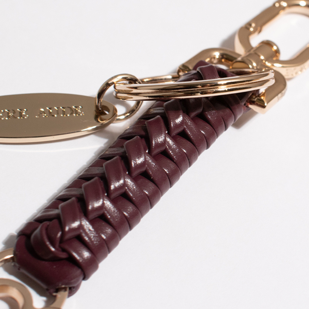 Woven Ruff Key Holder: Damson Syrup