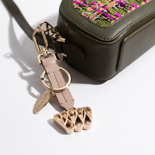 Drop Ruff Key Holder: Roselawn