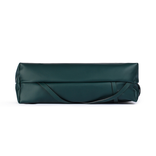 Parr Clutch: Cypress Noir