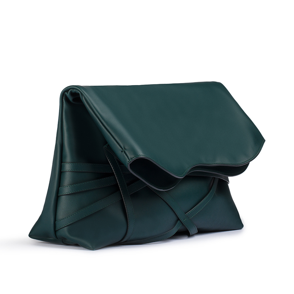 Parr Clutch: Cypress Noir